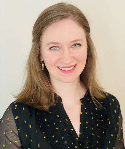 Kari Adams Headshot