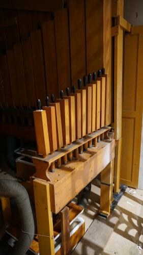 Pedal Bourdon 16'/8' unit, top octave, 1949.  Moved to back of grill, west side, in 1999.