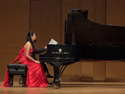 Meilin Ai performing on Grand Piano